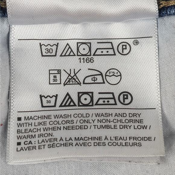 Old Navy Womens 20 Plus Regular Distressed Denim Cut Off Shorts 42" Waist - Picture 6 of 11